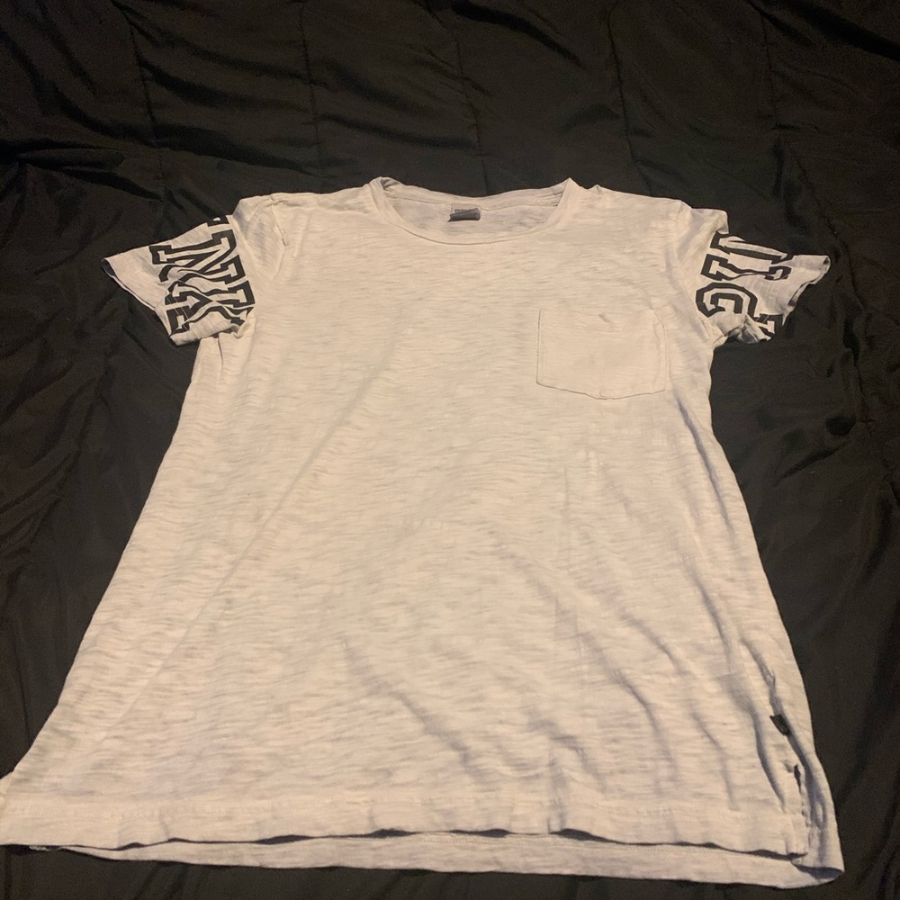 Victoria’s Secret Pink Tshirt